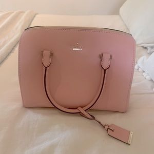 Original Kate spade purse, never used, perfect condition.